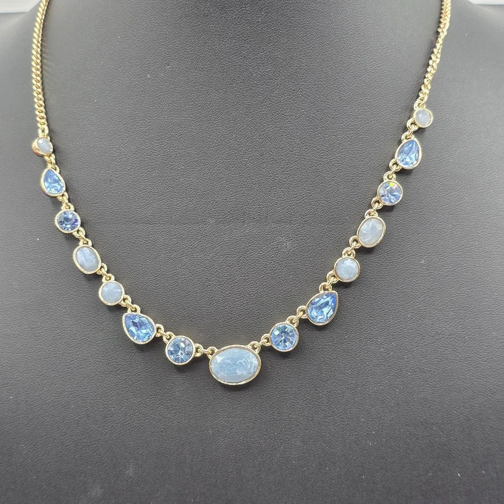 DKNY Gold Tone Blue Crystal Graduated Station‎ Necklace Choker Jewelry Used